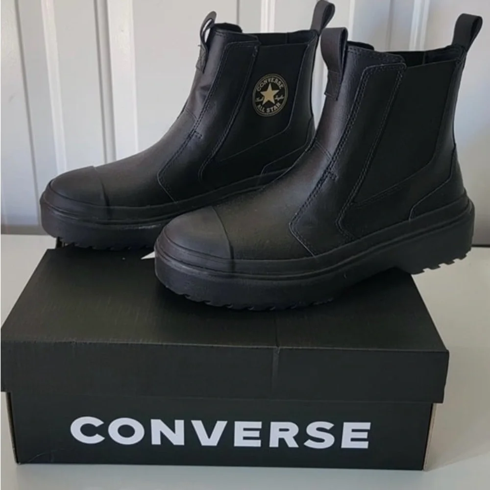 Converse Chuck Taylor All Star Lugged Chelsea Little Girl 3 Black Leather Boot